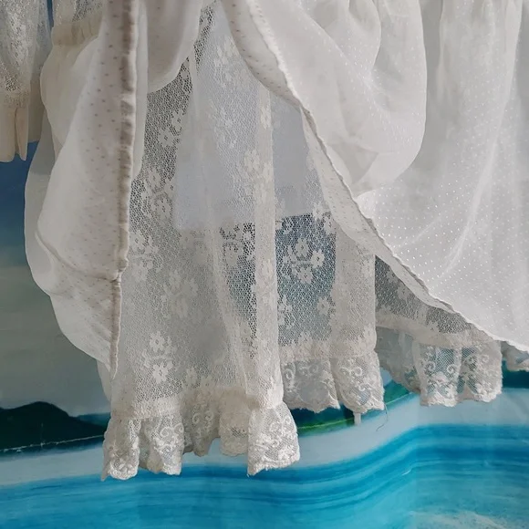 Korirl trim lace hooded Cover up Kimono women's size L - Picture 3 of 5